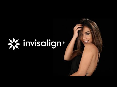 Anitta usando Invisalign | Famosos com Invisalign